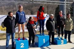 Podio-cross-lungo-femminile